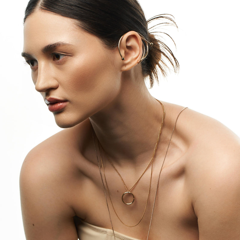 Yüz Şekline Göre Kolye Seçimi: Navan ile Kusursuz Görünümün Sırrı