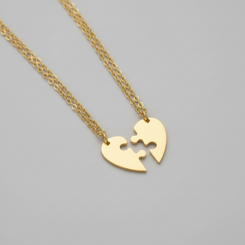 Çiftlere Özel Yapboz Kalp Kolyesi