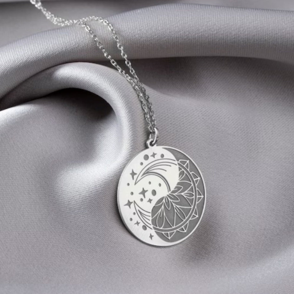 Navan 925 Ayar Gümüş Ay & Mandala Kolyesi (Gold, Silver ve Rose) - Navan