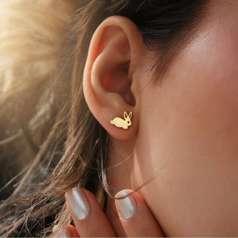 Minimal Tavşan Küpesi