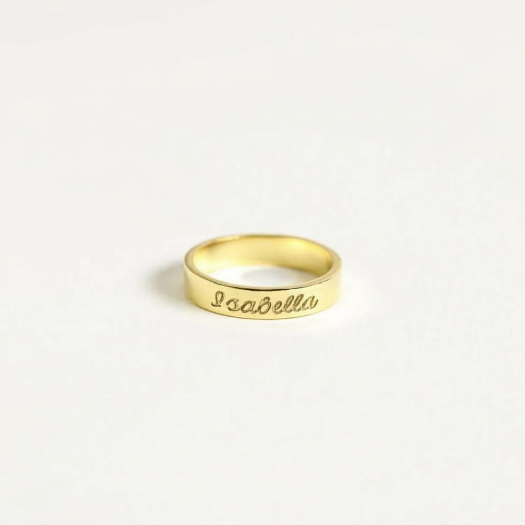 Navan Kalın İsim Yüzüğü • Kişiselleştirilebilir İsim Yüzüğü - Navan