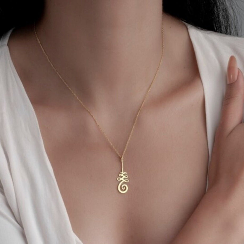 Navan Sembol Kolye – 925 Ayar Gümüş - Navan