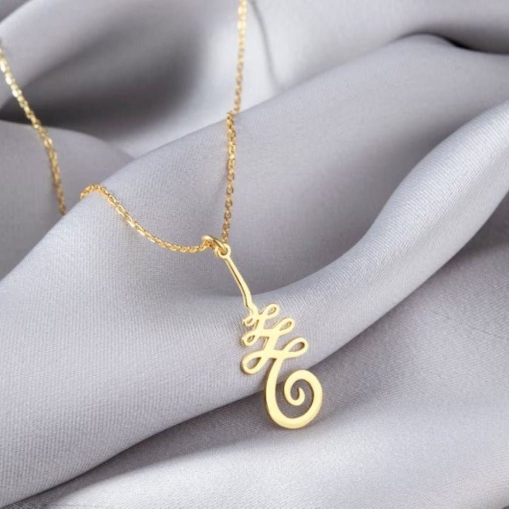 Navan Sembol Kolye – 925 Ayar Gümüş - Navan